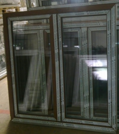 Kunststofffenster 150x150 cm (b x h), Aussendekor eiche gold und innen weiß, 2-flügelig, 3-fach Verglasung – Bild 2