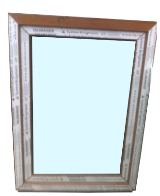 Kunststofffenster Salamander 80x110 cm (b x h), Aussendekor eiche gold und innen weiß, 3-fach Verglasung